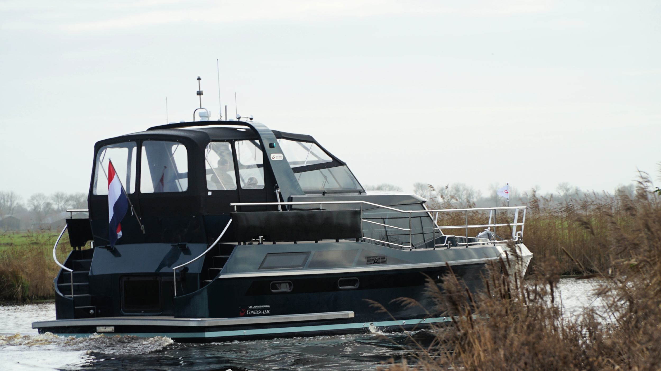 Vri-Jon Contessa 42 AC