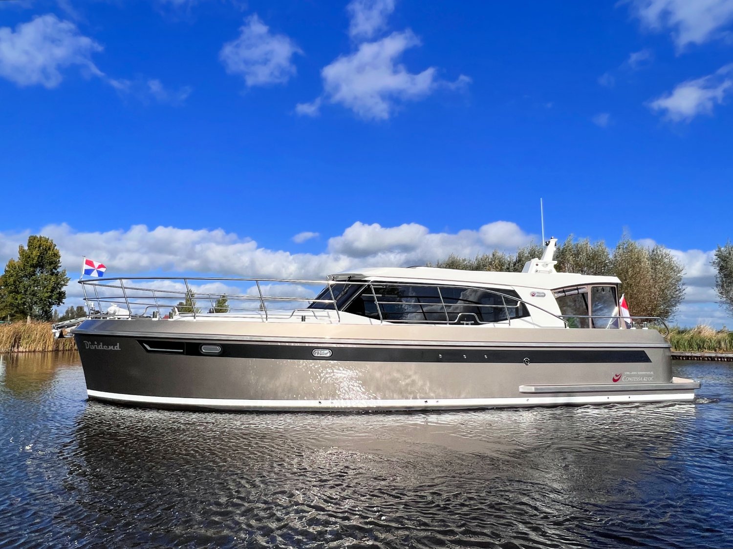 Vri-Jon Contessa 42 OC